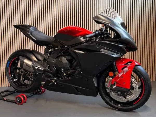 2024 MV Agusta F3 800 - €13,000 (1/1)