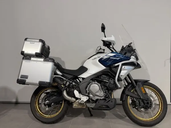 2025 Cfmoto 700 MT Adventure - € 7.290 (1/1)
