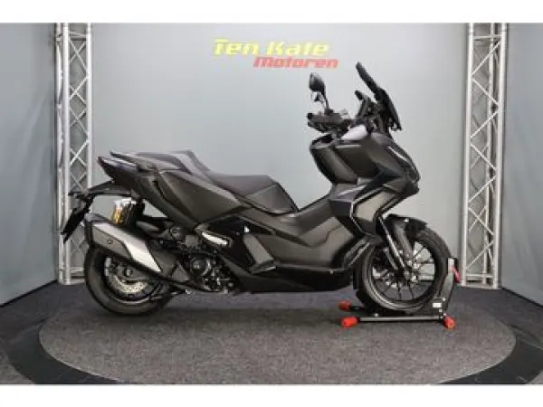 2026 Honda ADV 350 - € 7.390 (1/1)