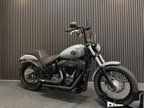 2024 Harley-Davidson Softail - €17,999 (1/1)