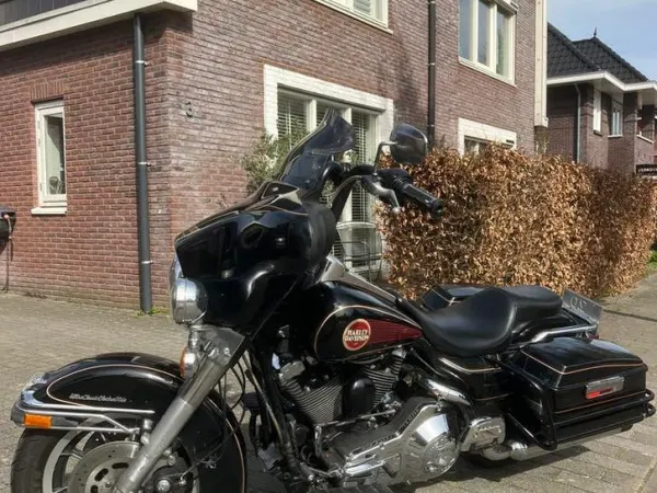 Bouwjaar onbekend Harley-Davidson Electra Glide Ultra Classic (FLHTCU) 1996 - € 7.500 · Bieden (1/1)