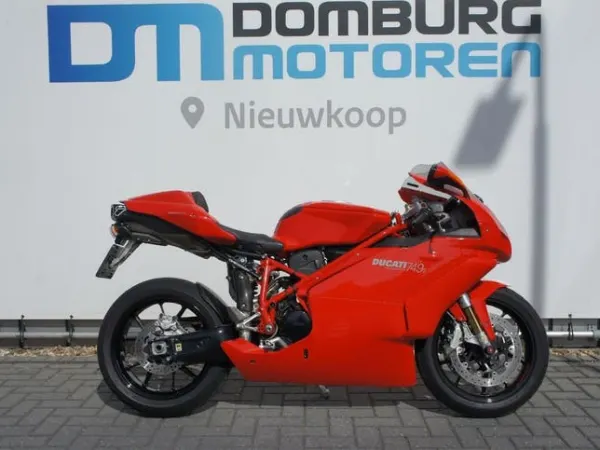 Year unknown Ducati 749 - €5,290 · Bidding (1/1)