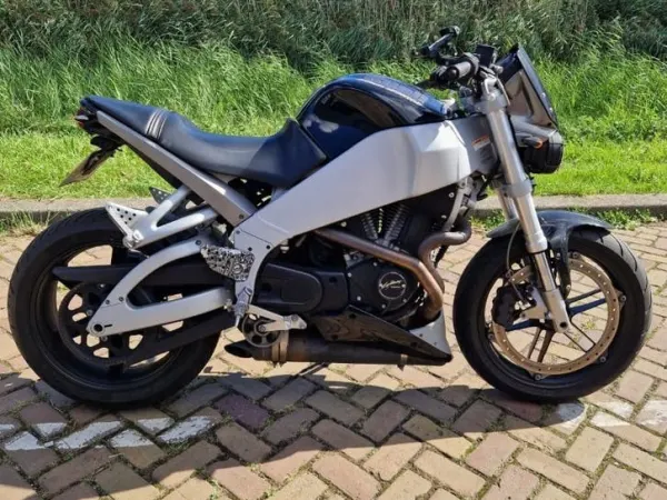 2003 Buell XB9 Bj 2003 NL Geleverd - € 2.950 · Bieden (1/1)