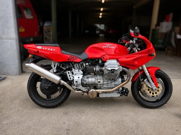 Year unknown Moto Guzzi 1100 i Sport 1997 - €5,950 · Bidding (1/1)