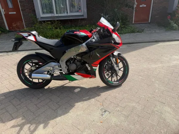 Year unknown Aprilia RS4 50 - Reserved (1/1)