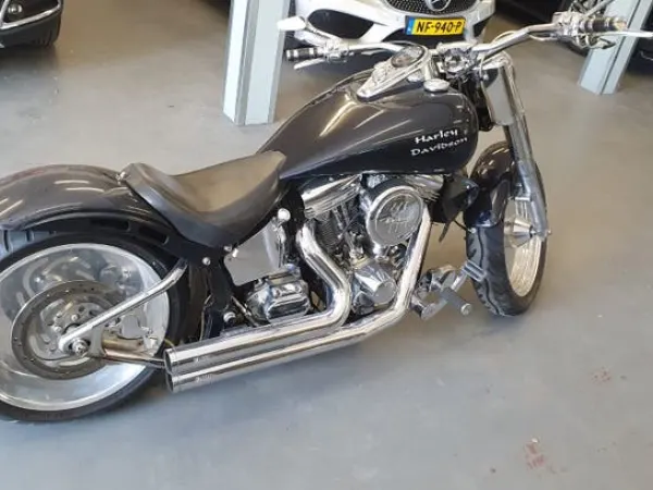 2006 Harley-Davidson Eigenbouw Eigenbouw Softtail Custom - €15,950 · Bidding (1/1)