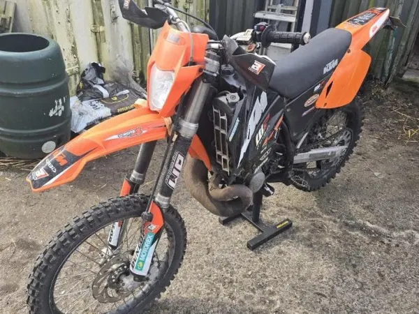 Year unknown KTM 125 Enduro R - €2,995 · Bidding (1/1)