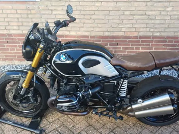 2015 BMW r Nine t-2015-ABS-27334Km - €9,995 · Bidding (1/1)