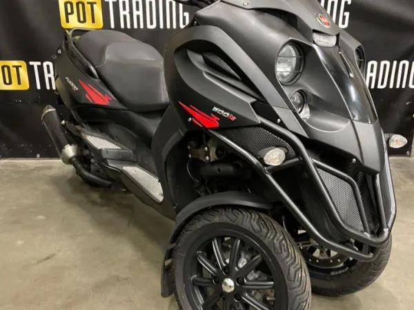 2014 Piaggio Eindzomerdeal Gilera Fuoco 500 LT 2014 Matt Zwart Leovince u - €3,299 (1/1)