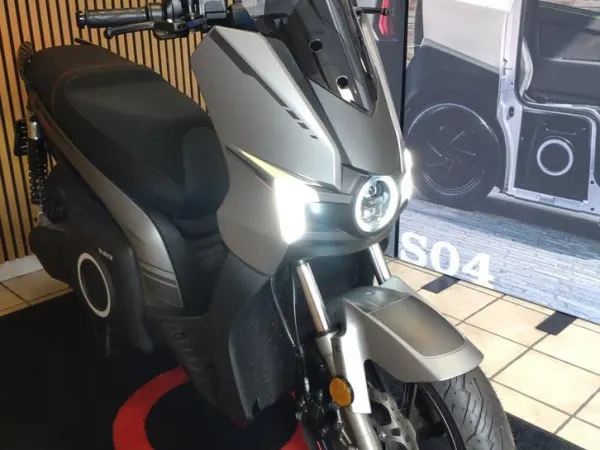 Year unknown Silence Scooter S01+ Elektrische Motorscooter Demo - Price on request (1/1)
