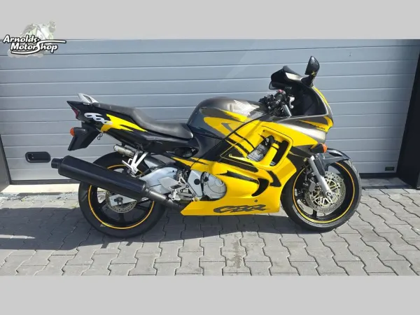 1997 Honda CBR 600 F - €1,995 (1/1)