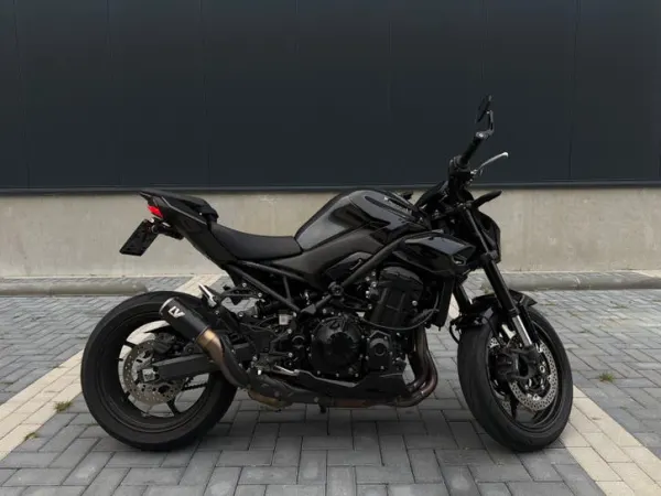 2025 Kawasaki Z 900 - € 11.250 (1/1)