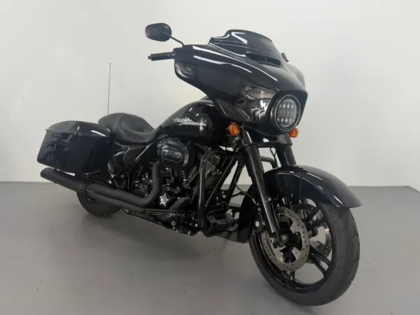 2014 Harley-Davidson Street Glide - € 15.950 (1/1)