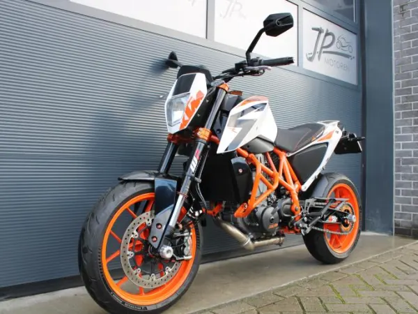 2015 KTM 690 Duke R - €4,499 (1/1)