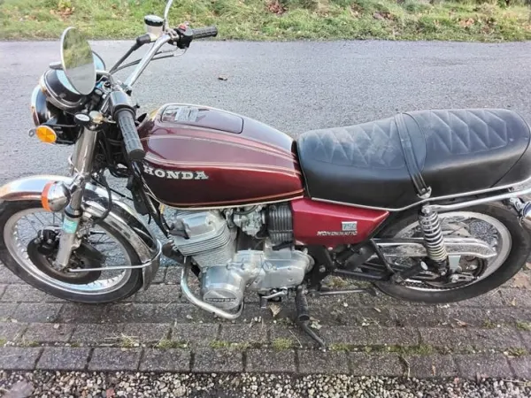 Year unknown Honda CB 750 - €3,950 · Bidding (1/1)