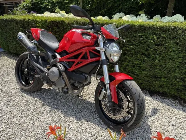 2010 Ducati Monster 796-2010 - €6,250 · Bidding (1/1)