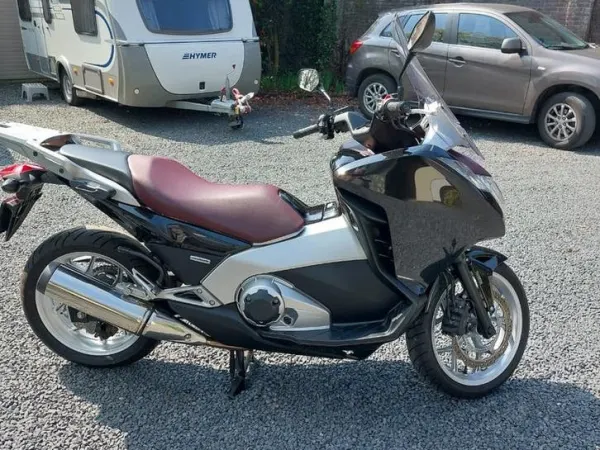 Year unknown Honda NC 700 - €6,250 · Bidding (1/1)