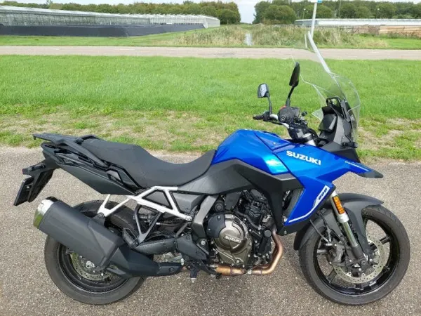 2024 Suzuki V-Strom 800 - €9,650 · Bidding (1/1)
