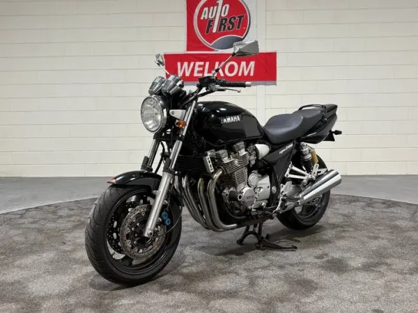 2001 Yamaha XJR 1300, Nieuwe banden, NL Motorfiets - € 2.950 (1/1)