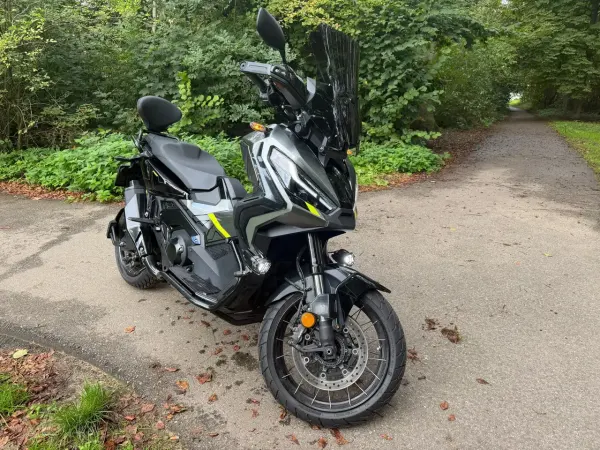 2024 Honda X-ADV - €14,500 · Bidding (1/1)