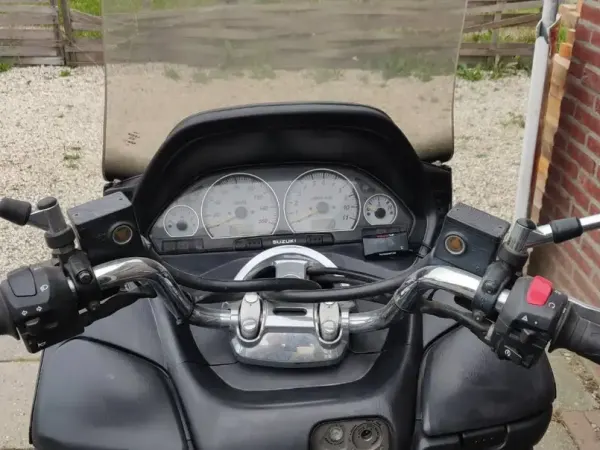 2005 Suzuki Burgman 400 - €1,250 (1/1)