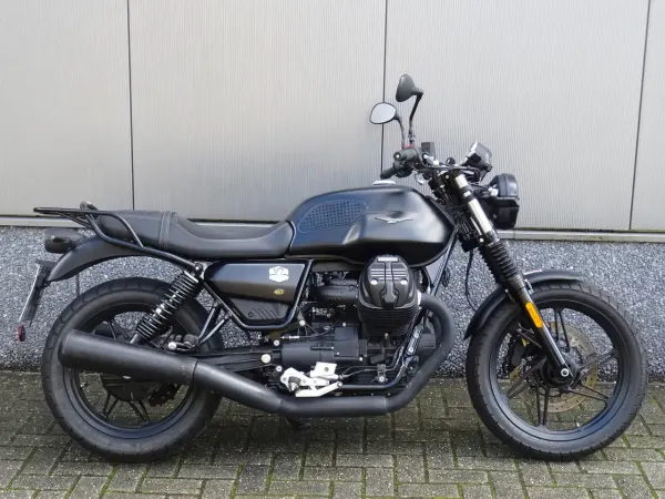 2021 Moto Guzzi V 7 - €7,745 (1/1)