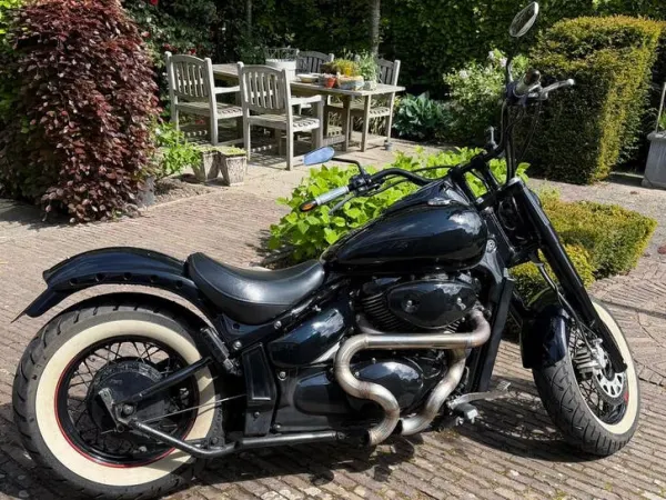 Bouwjaar onbekend Suzuki Intruder 800 - € 3.000 · Bieden (1/1)
