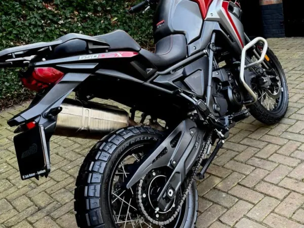 2021 BMW Nieuwstaat Voge 650DSX 650 DSX Adventurebike 1700km! - € 5.950 (1/1)
