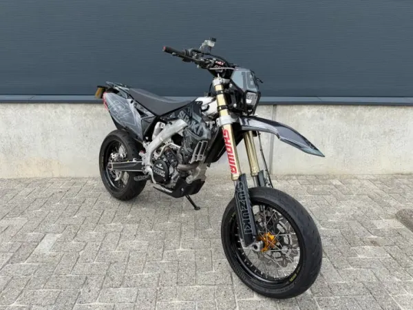 2010 Suzuki RMX 450 Z (2010) 64uur, Straatgebruik - €5,799 (1/1)
