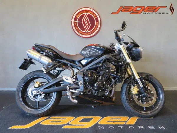 2013 Triumph Street Triple - € 4.450 (1/1)