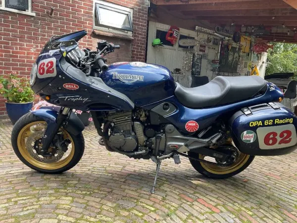 1997 Triumph Trophy 900 Special - €1,000 · Bidding (1/1)