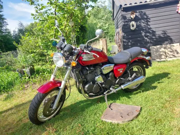 Bouwjaar onbekend Triumph Legend T900 - € 3.000 (1/1)
