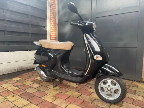 Bouwjaar onbekend Vespa 125cc Motorkenteken - Bieden (1/1)