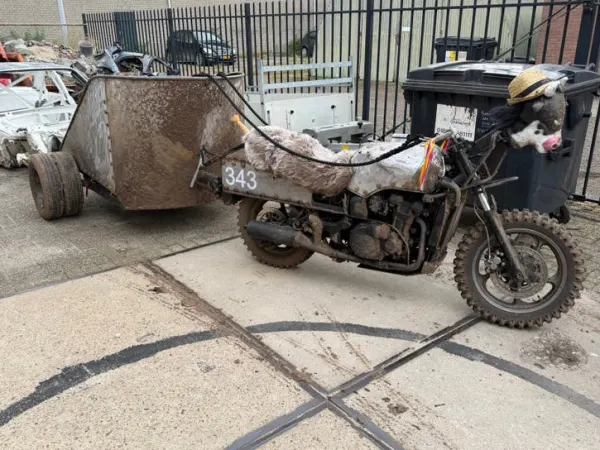 Year unknown Kawasaki 1000 - €850 · Bidding (1/1)