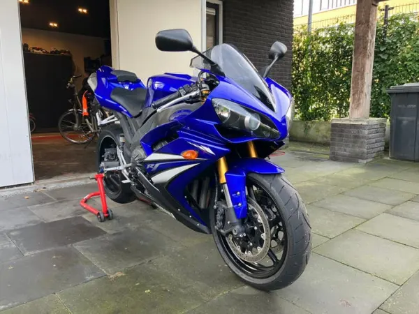 Bouwjaar onbekend Yamaha R1 2007 - € 7.000 · Bieden (1/1)