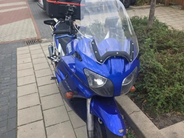 2001 Yamaha FJR Toermotor (2001)-Klaar Voor avontuur! - €2,500 · Bidding (1/1)