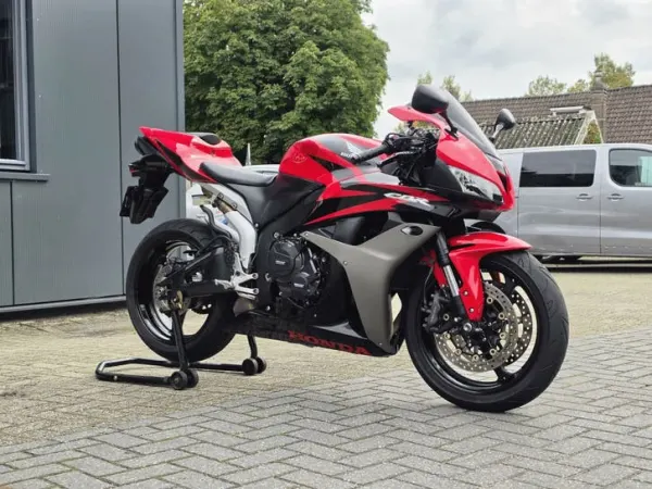 2007 Honda CBR 600 - €7,250 (1/1)