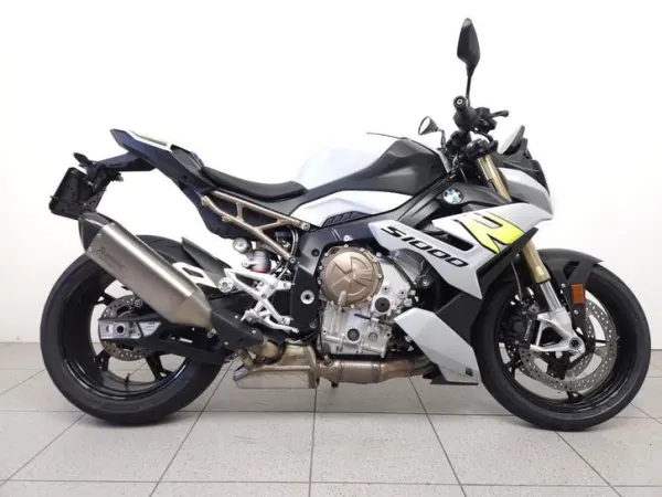 2021 BMW S 1000 R - €15,390 (1/1)