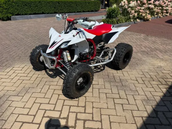 Year unknown Yamaha YFZ 450 R - €8,400 · Bidding (1/1)