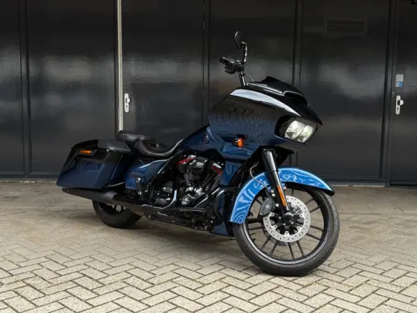 Bouwjaar onbekend Harley-Davidson Road Glide CVO 2019-Mako Shark 5HD - € 34.950 (1/1)