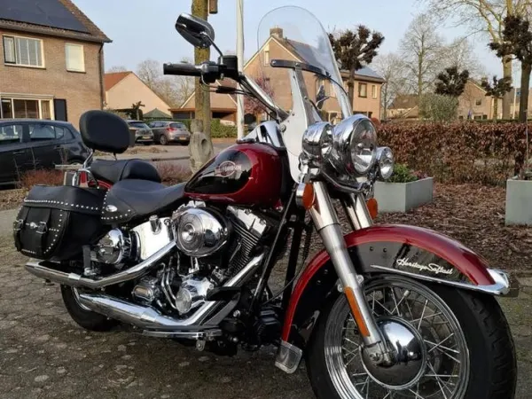 Bouwjaar onbekend Harley-Davidson Zeer Lage km stand!!! - € 19.500 · Bieden (1/1)