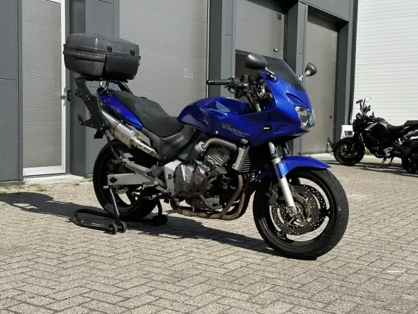2002 Honda CB 600 - €1,950 (1/1)