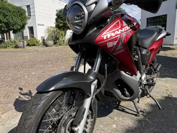 2008 Honda XL 700 - € 5.000 (1/1)