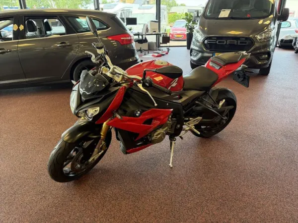2014 BMW S 1000 R - € 8.750 (1/1)