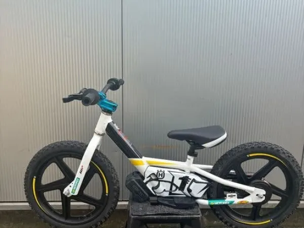 Bouwjaar onbekend Husqvarna Stasyc 16 e Drive (bj 2026) 0 hrs - € 1.049 (1/1)