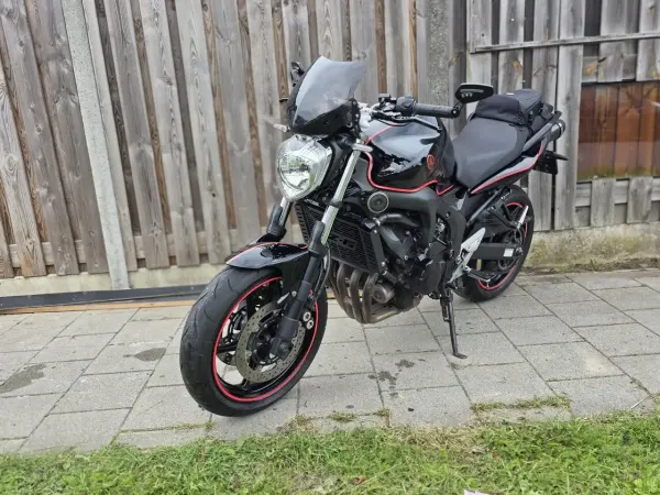 2007 Yamaha FZ 6 - €2,999 (1/1)