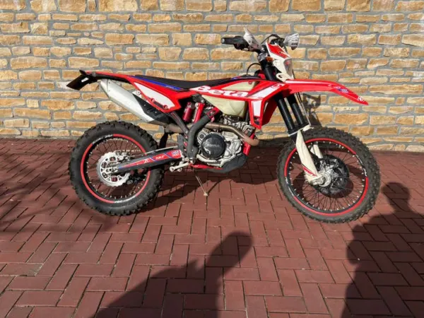 2021 Beta RR390 - € 5.500 · Bieden (1/1)