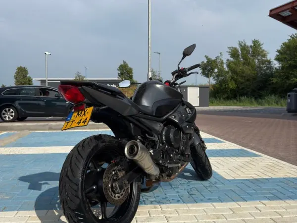 2010 Yamaha XJ 600 - €3,700 · Bidding (1/1)