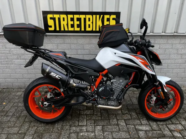 2020 KTM 890 Duke R - €10,750 (1/1)