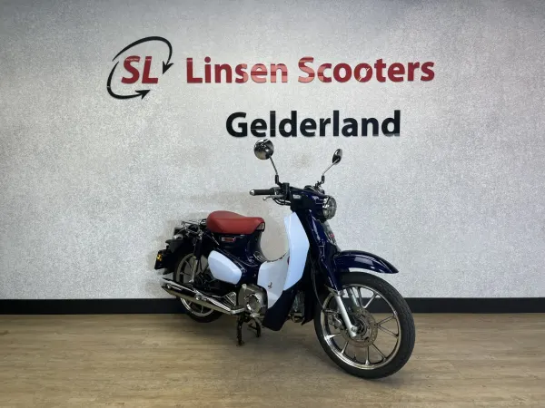 2019 Honda Super Club 125cc Blauw 2019 - € 3.995 (1/1)
